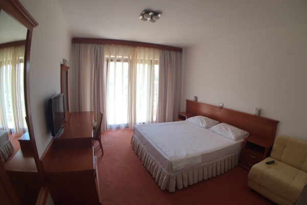 Hotel Millennium (Tushemisht)
